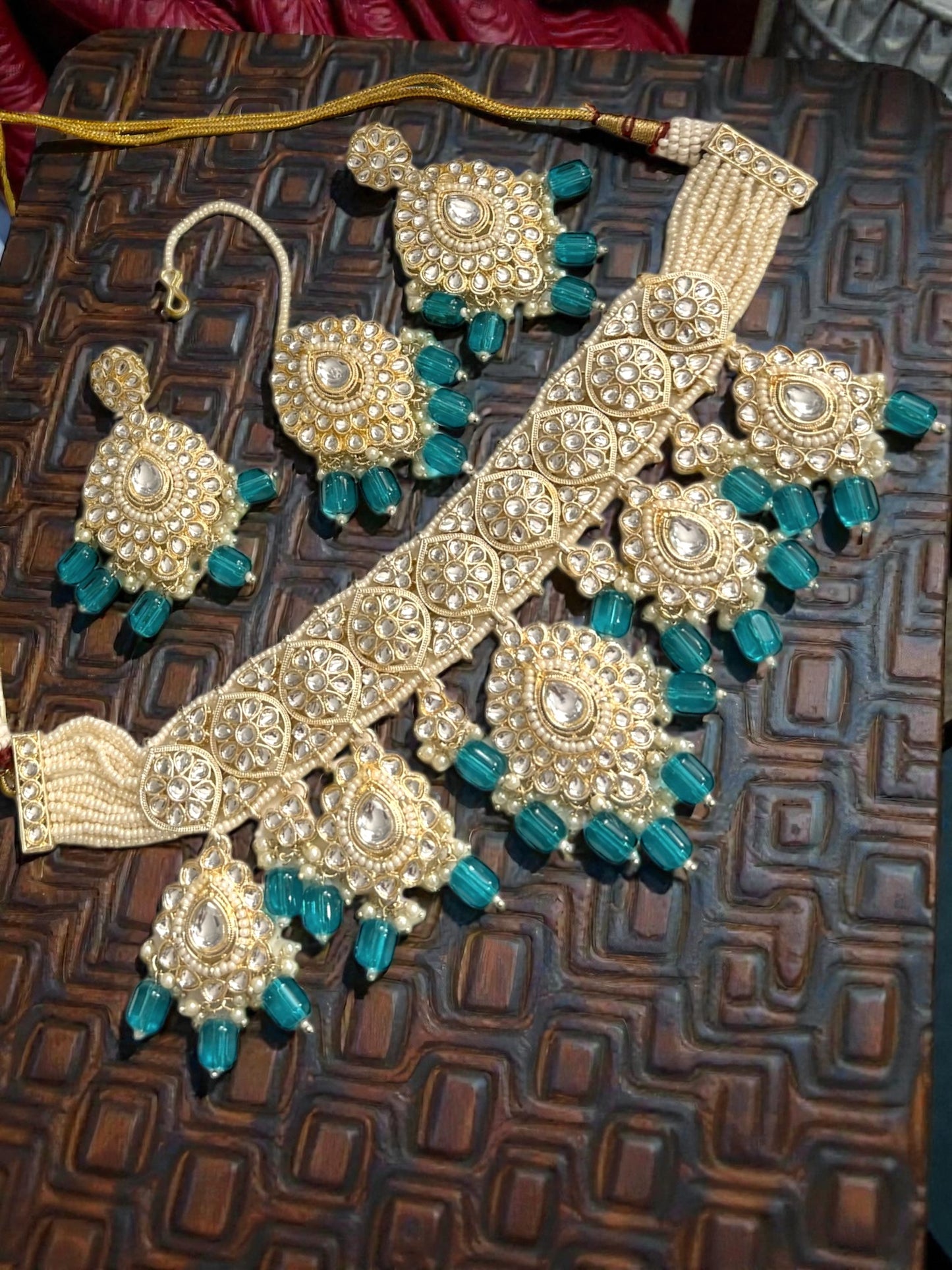 Aya آية Kundan Choker Set in Teal