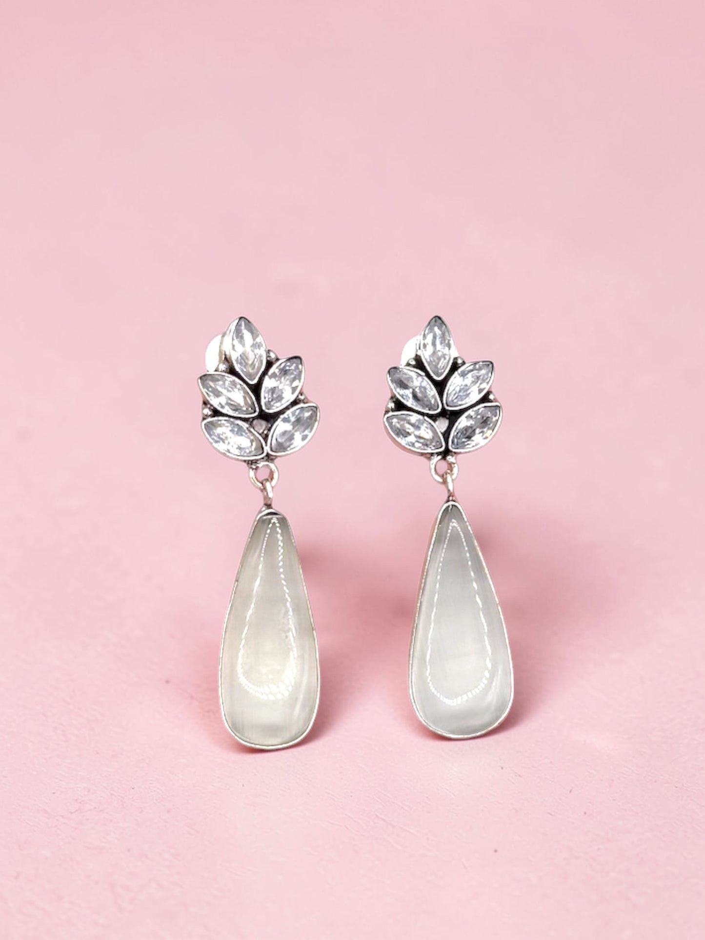 Sneha स्नेहा Silver Plated Earrings in Grey