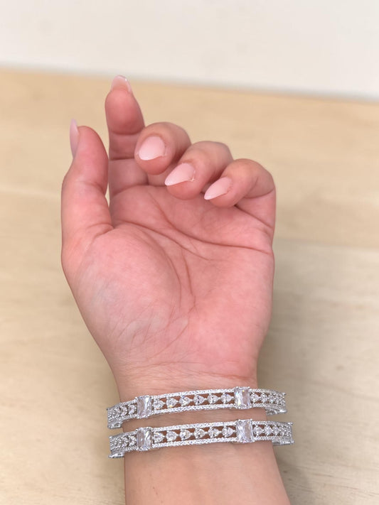 Sabrine صابرين 	American Diamond Kaday in Silver