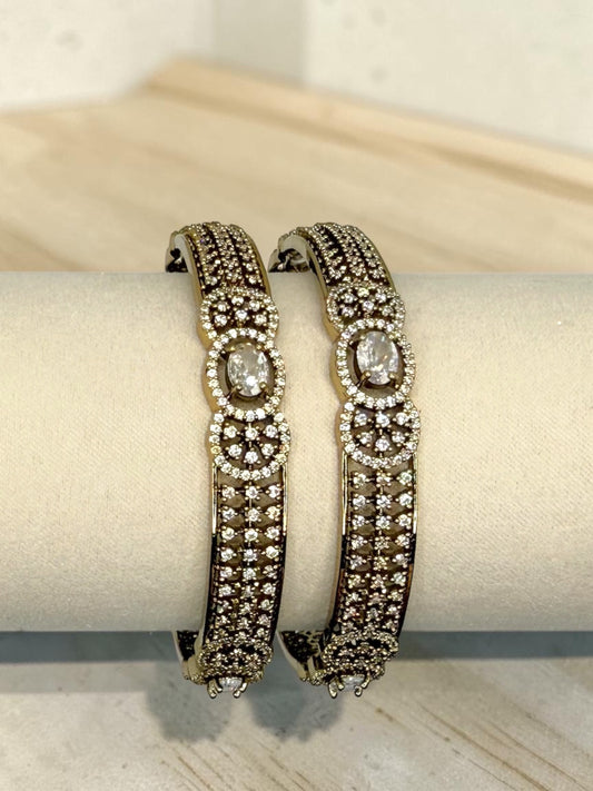 Samia سامية American Diamond Kaday in Gold