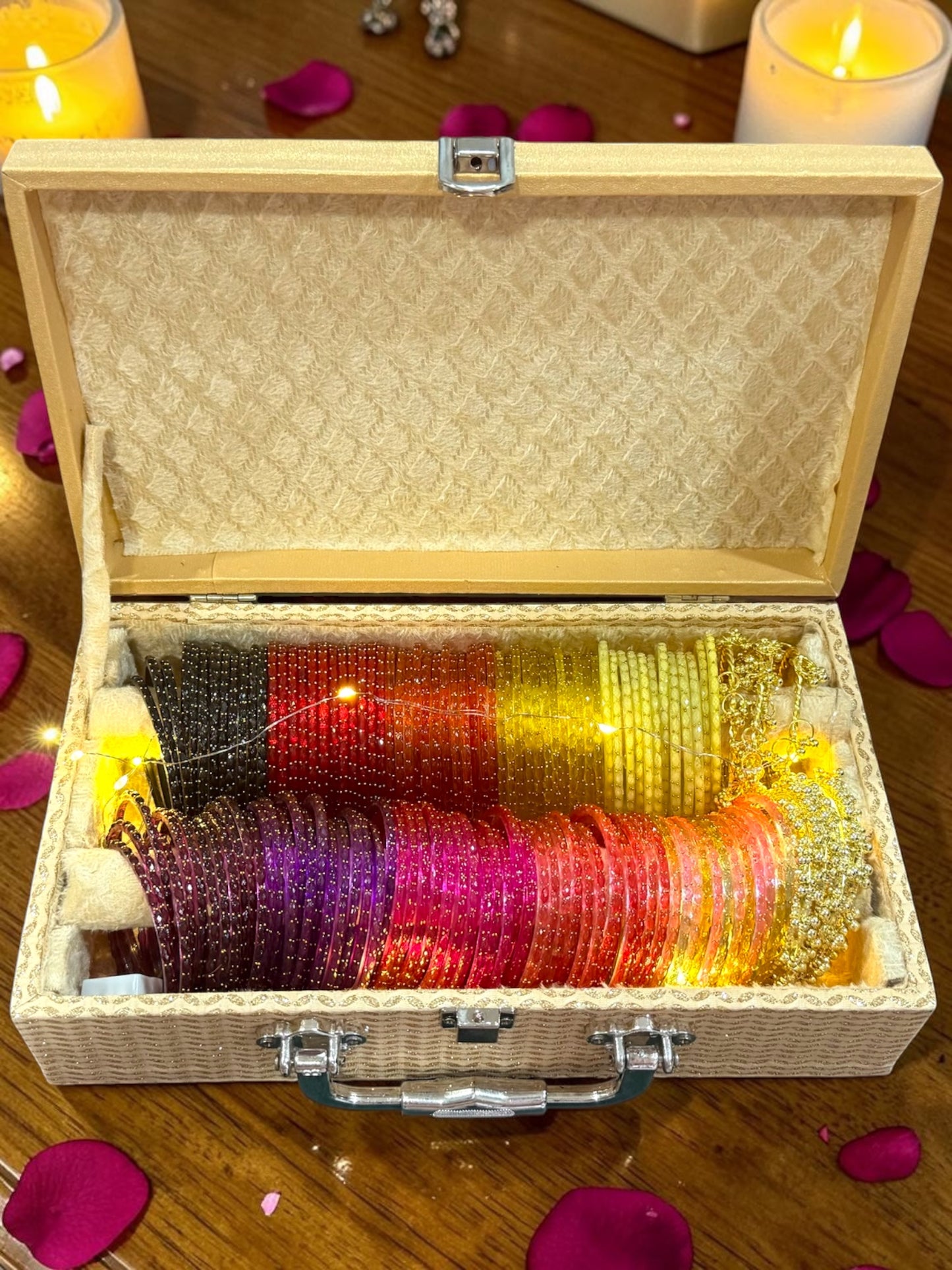 Zayna زينا Kashmiri Glass Bangle Box in 2.4