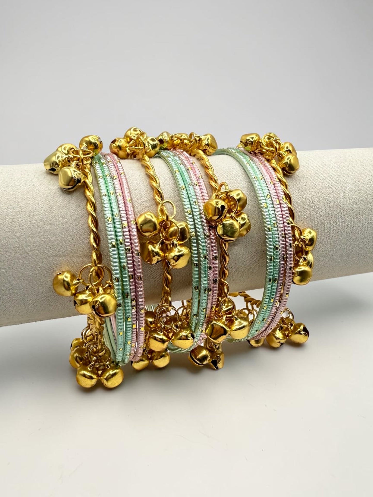 Noor نور Viral Kashmiri Ghungroo Kaday and Metal Bangles in Size 2.12