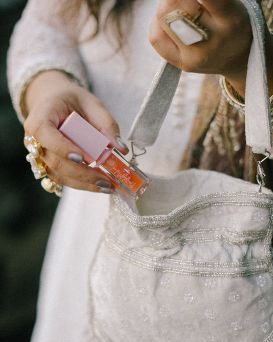 Lip Oils with Thick Applicator
