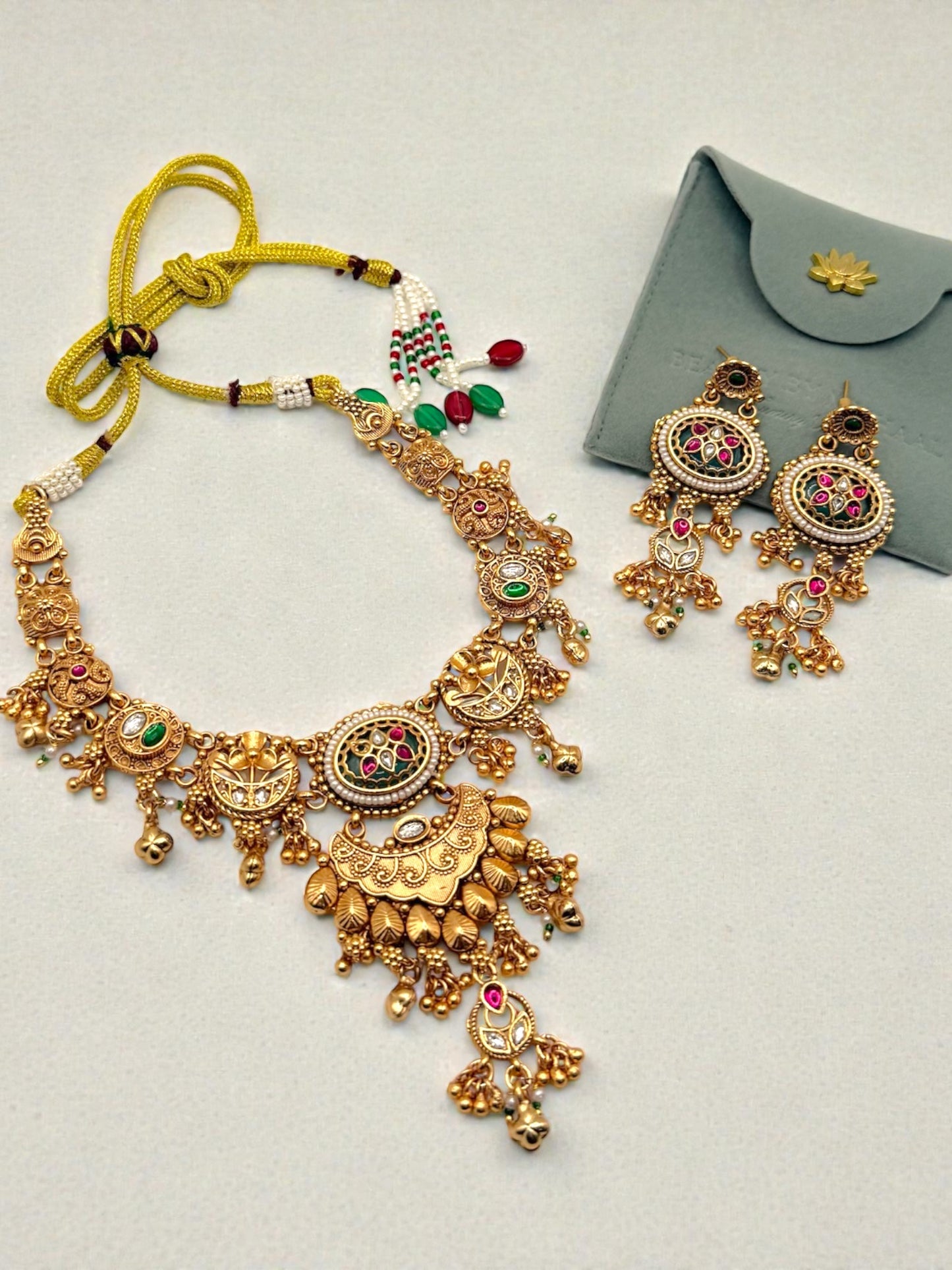 Vaishali वैशाली Heritage Set