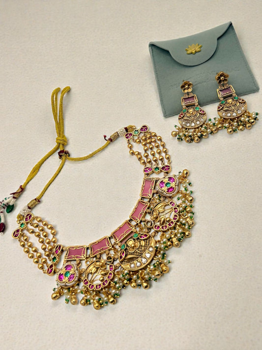 Rhea रिया Heritage Set in Pink